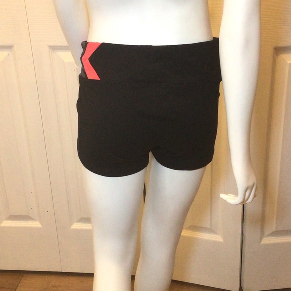 Jo+Jax Dancewear Womens Black/Coral Chevron Shortie Booty Dance Shorts Size Med - Picture 8 of 11